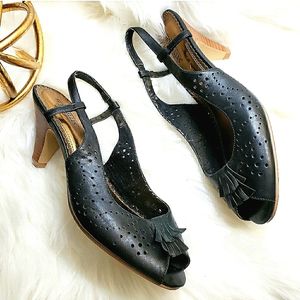 Seychelles | 8.5 sling back perforated leather heels black